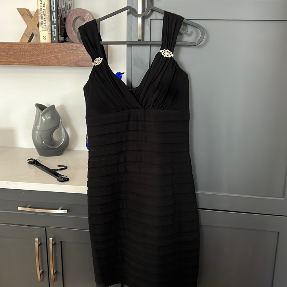 Black dress. Collections dress barn